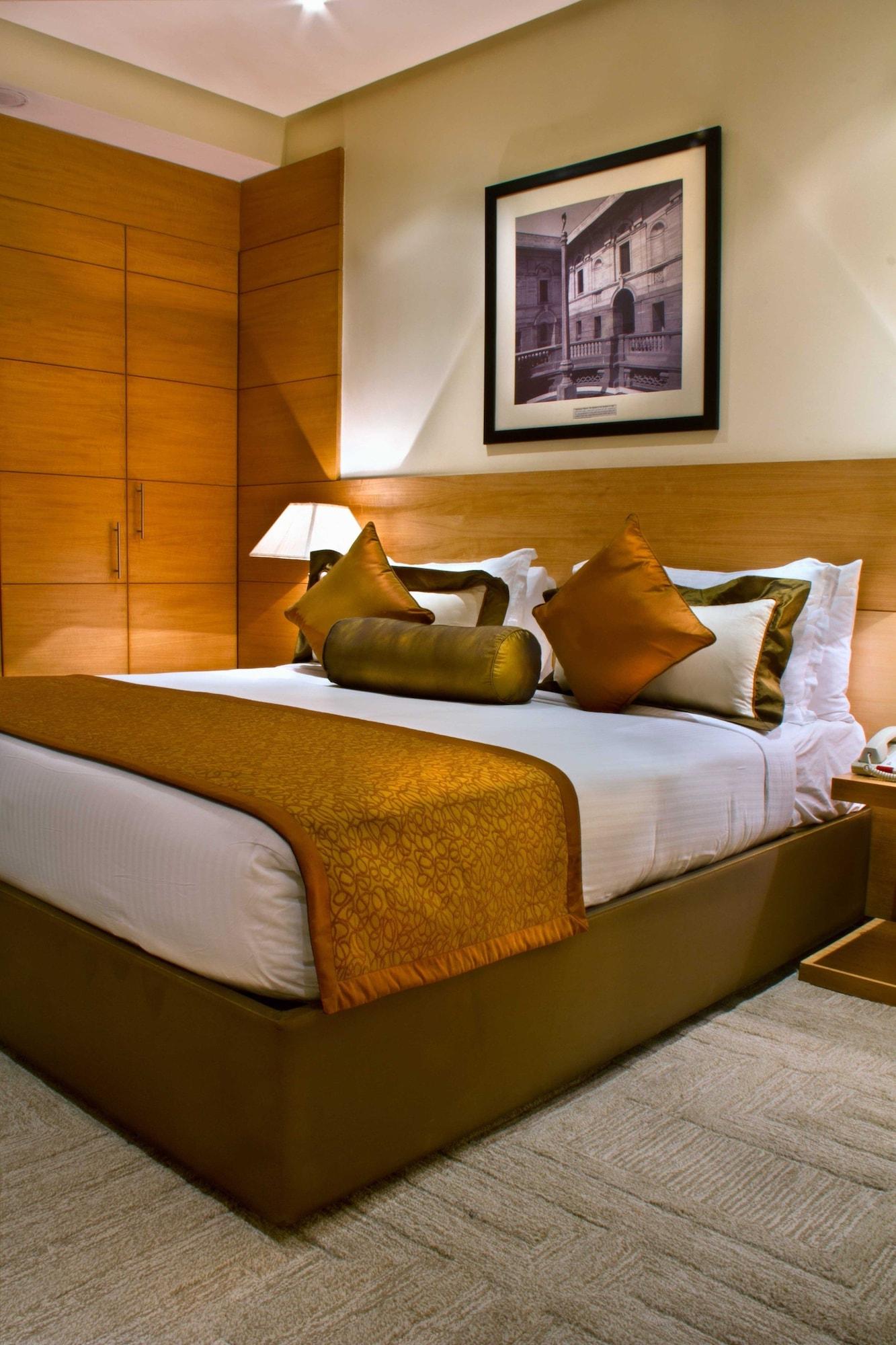 Radisson Blu Marina Hotel Connaught Place Нью-Дели Экстерьер фото