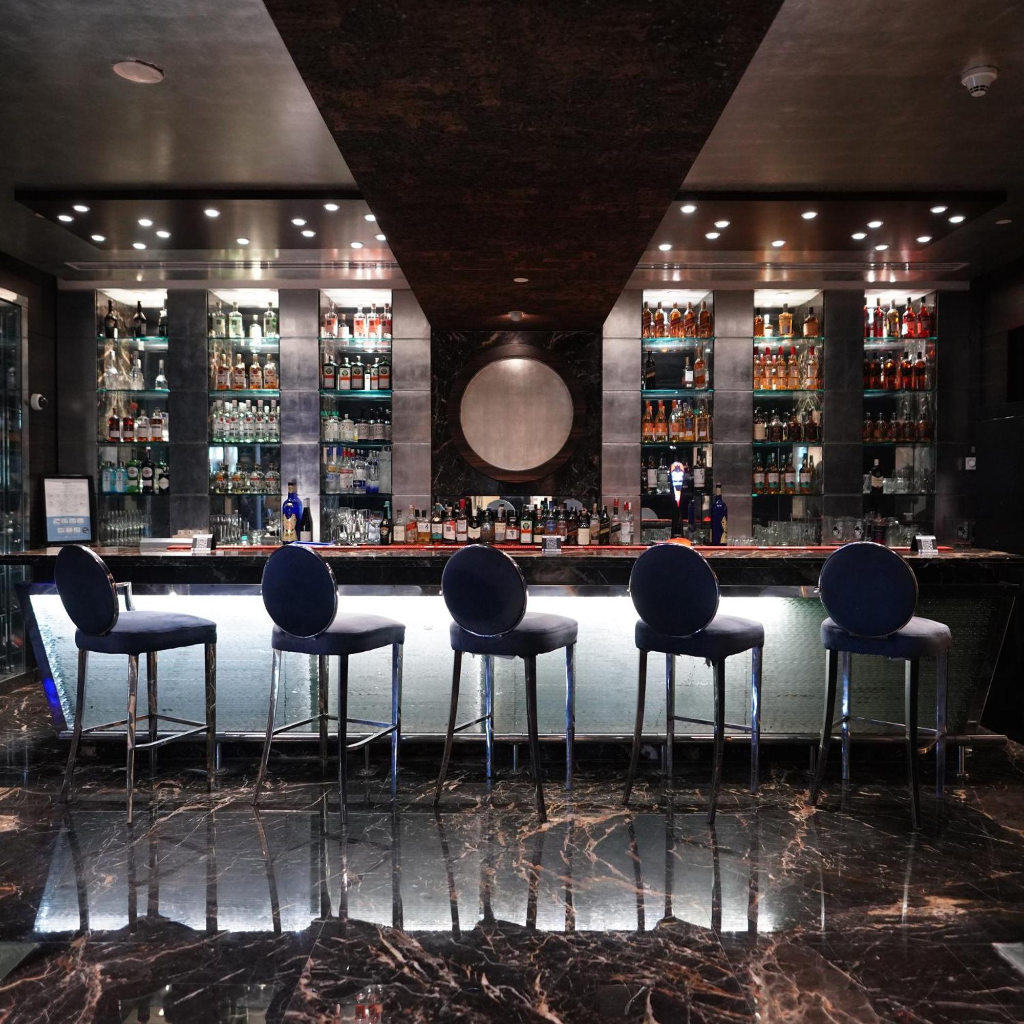 Radisson Blu Marina Hotel Connaught Place Нью-Дели Экстерьер фото