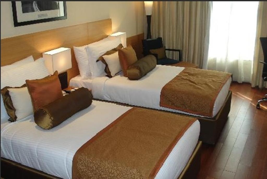 Radisson Blu Marina Hotel Connaught Place Нью-Дели Номер фото