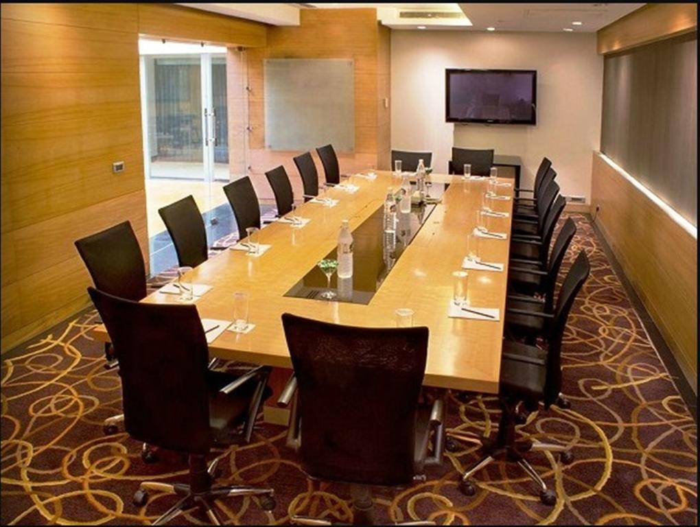 Radisson Blu Marina Hotel Connaught Place Нью-Дели Экстерьер фото