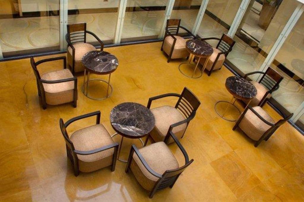 Radisson Blu Marina Hotel Connaught Place Нью-Дели Экстерьер фото